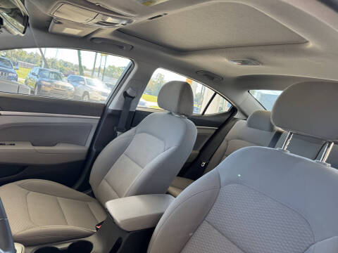 2019 Hyundai Elantra