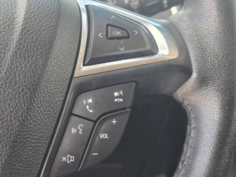 2020 Ford Edge SEL