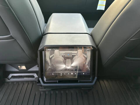 2024 Tesla Cybertruck