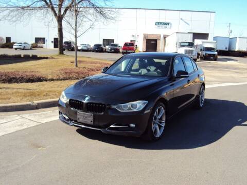2013 BMW 3 Series for sale at ARIANA MOTORS INC in Addison IL