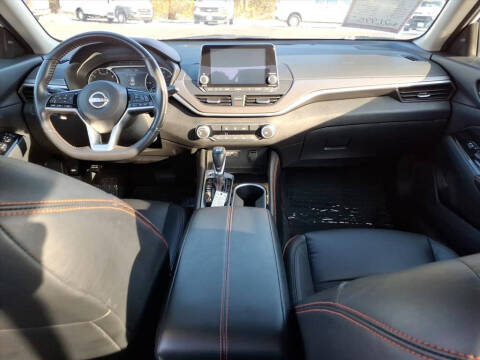 2024 Nissan Altima 2.5 SR