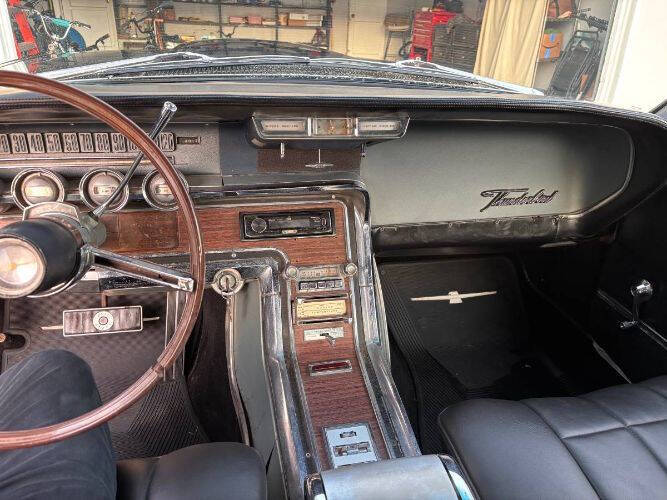 1965 Ford Thunderbird