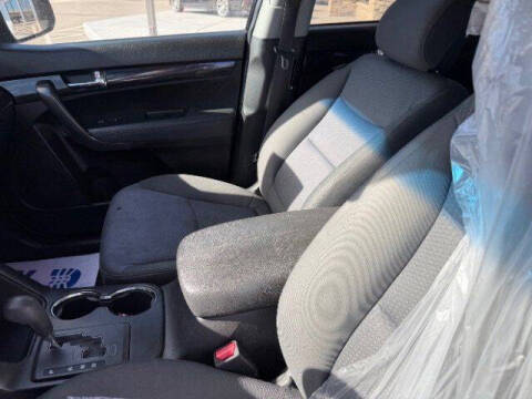 2012 Kia Sorento LX