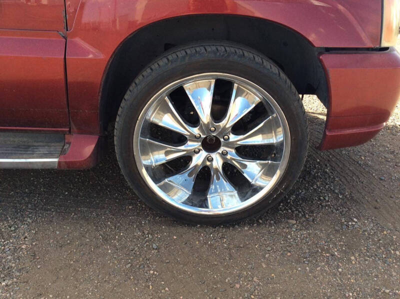2003 Cadillac Escalade