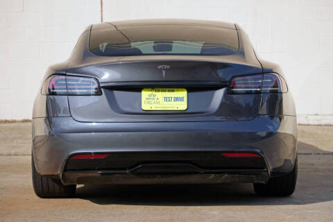 2022 Tesla Model S