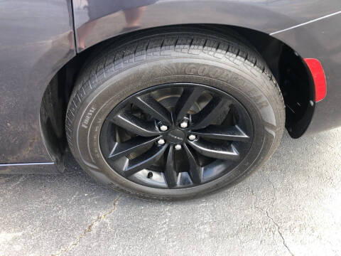 2019 Dodge Charger SXT