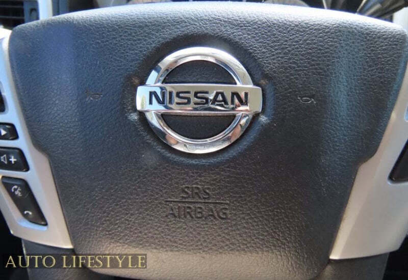 2017 Nissan Titan S