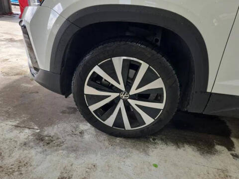 2022 Volkswagen Taos SE