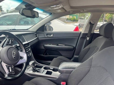2019 Kia Optima LX