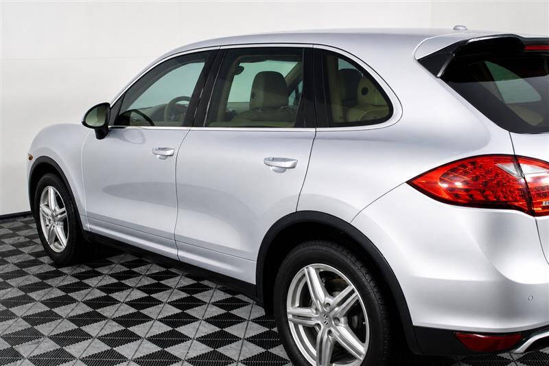 2012 Porsche Cayenne