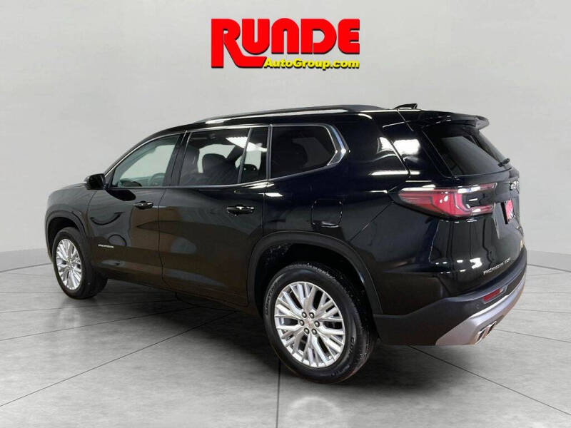 2024 GMC Acadia Elevation