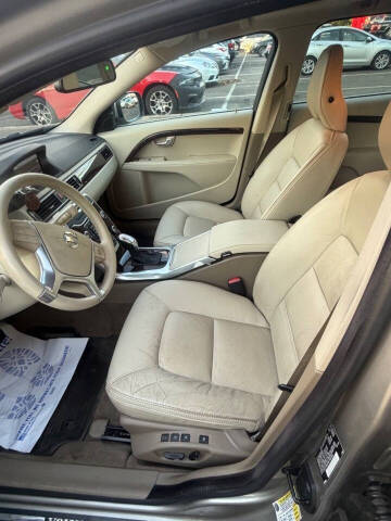 2013 Volvo XC70 T6