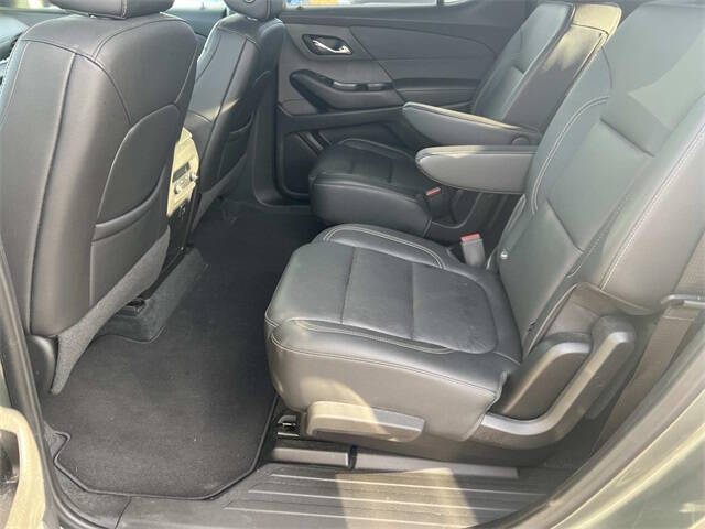2022 Chevrolet Traverse LT Leather