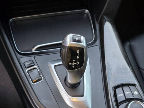 2018 BMW 3 Series 320i