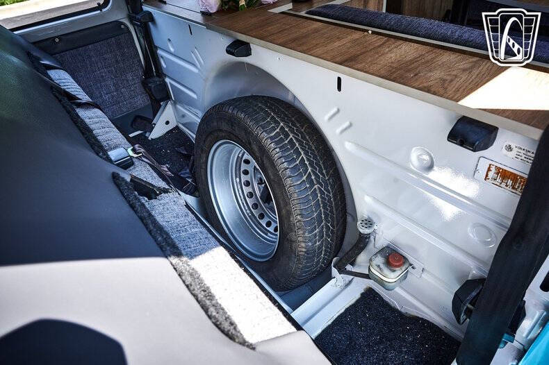 1990 Volkswagen Bus