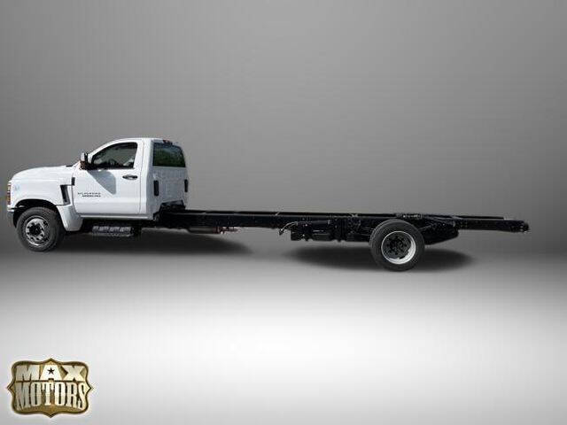 2023 Chevrolet Silverado 6500HD