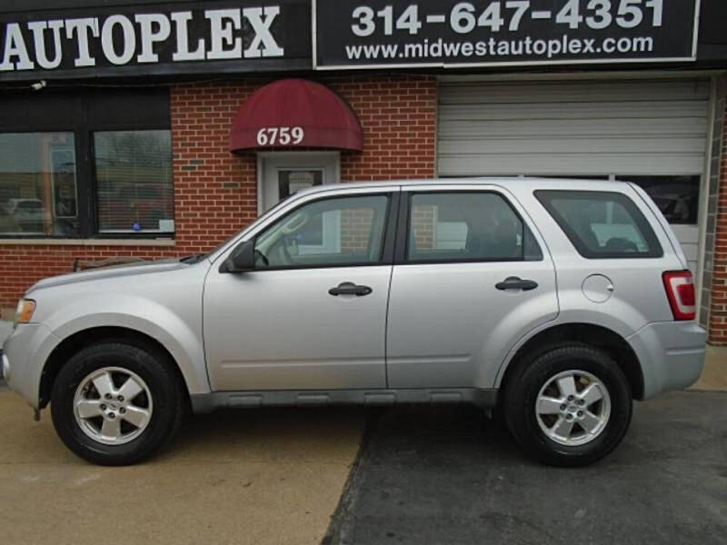 2010 Ford Escape XLS