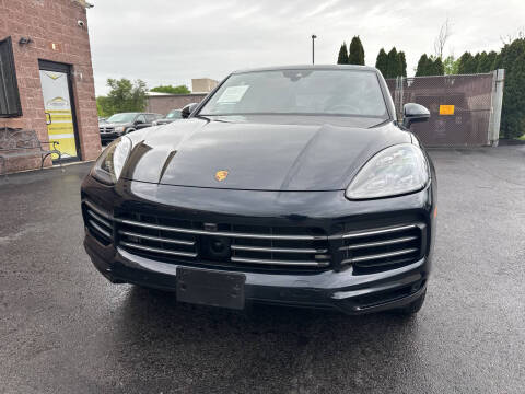 2020 Porsche Cayenne E-Hybrid