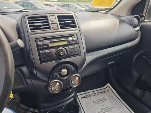 2012 Nissan Versa 1.6 S
