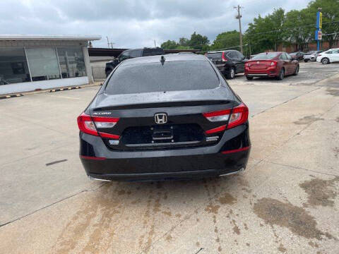 2018 Honda Accord Hybrid Touring