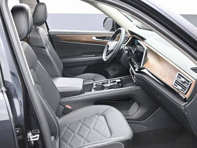 2024 Volkswagen Atlas SE