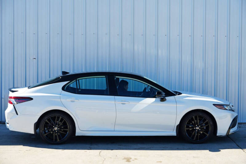 2023 Toyota Camry Hybrid XSE