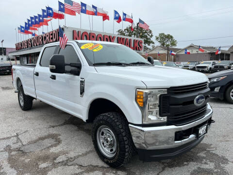 2019 Ford F-250 Super Duty for sale at Giant Auto Mart in Houston TX