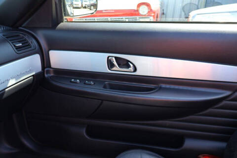 2003 Ford Thunderbird Deluxe