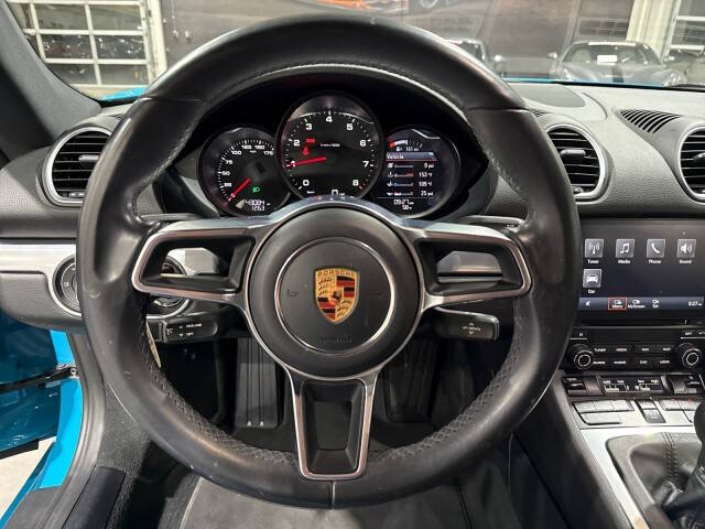 2019 Porsche 718 Cayman