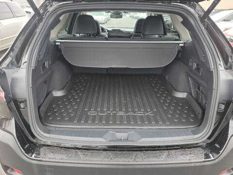 2023 Subaru Outback Touring