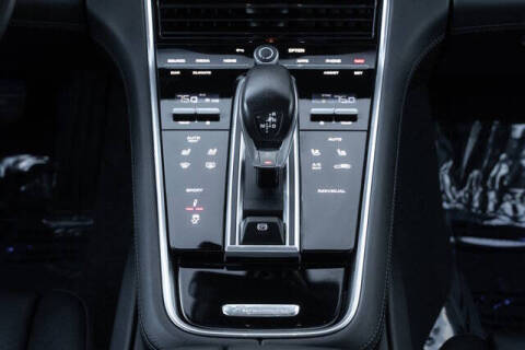 2023 Porsche Panamera 4