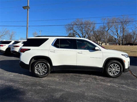 2022 Chevrolet Traverse LT Cloth