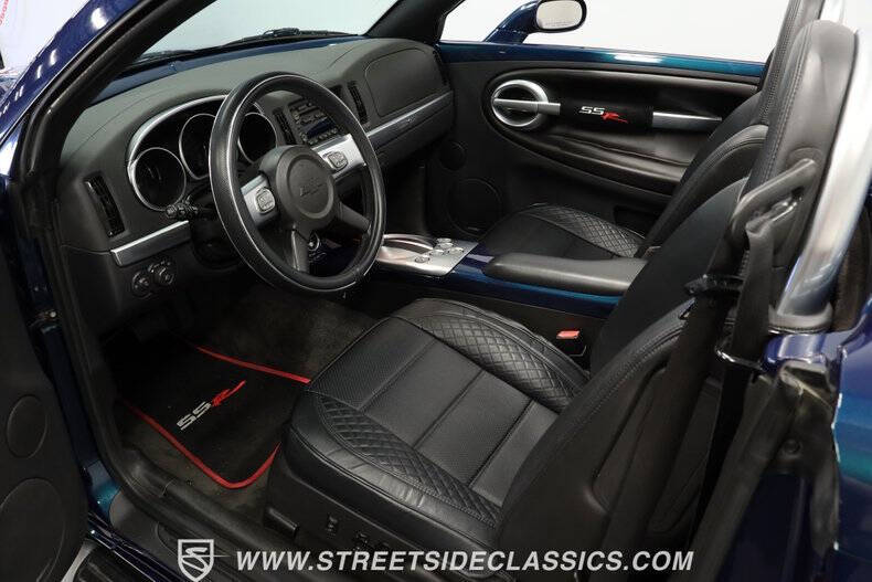 2005 Chevrolet SSR LS