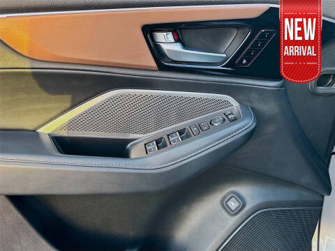 2022 Acura MDX w/Tech