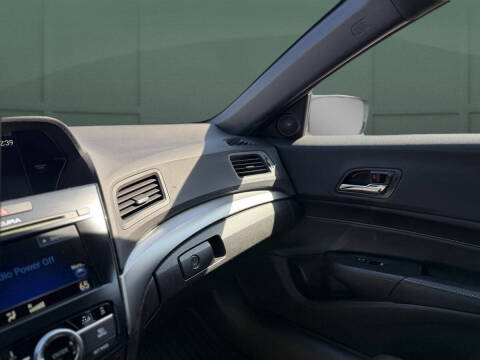 2017 Acura ILX