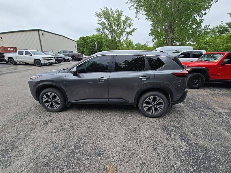2022 Nissan Rogue SV