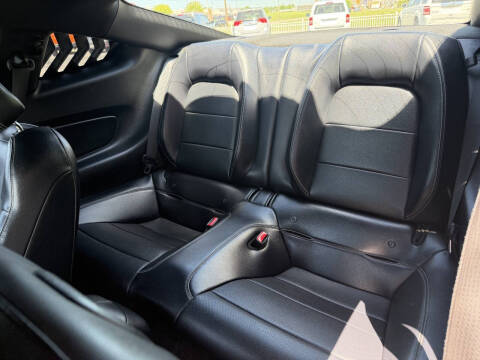 2015 Ford Mustang EcoBoost Premium