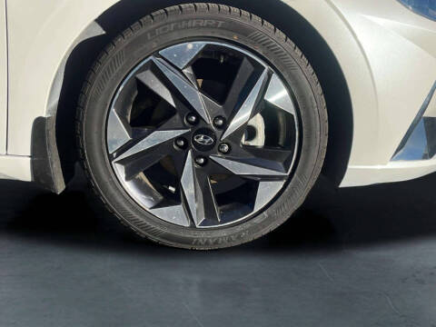 2022 Hyundai Elantra