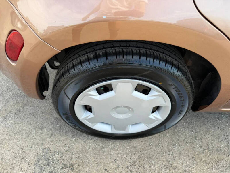 2011 Nissan cube