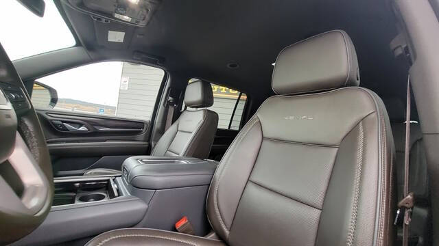 2024 GMC Yukon XL Denali