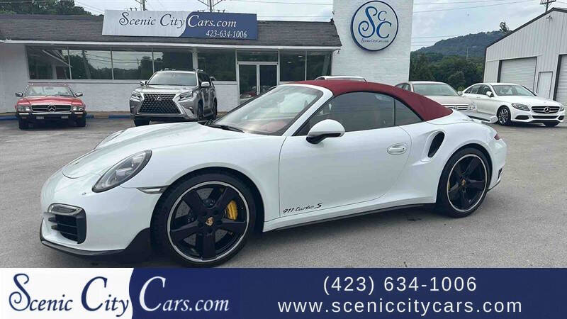 2016 Porsche 911 Turbo S