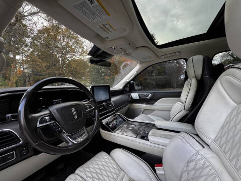 2019 Lincoln Navigator Black Label