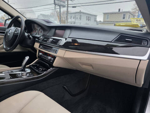 2011 BMW 5 Series 535i xDrive