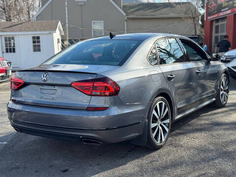 2018 Volkswagen Passat V6 GT