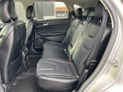 2016 Ford Edge Titanium