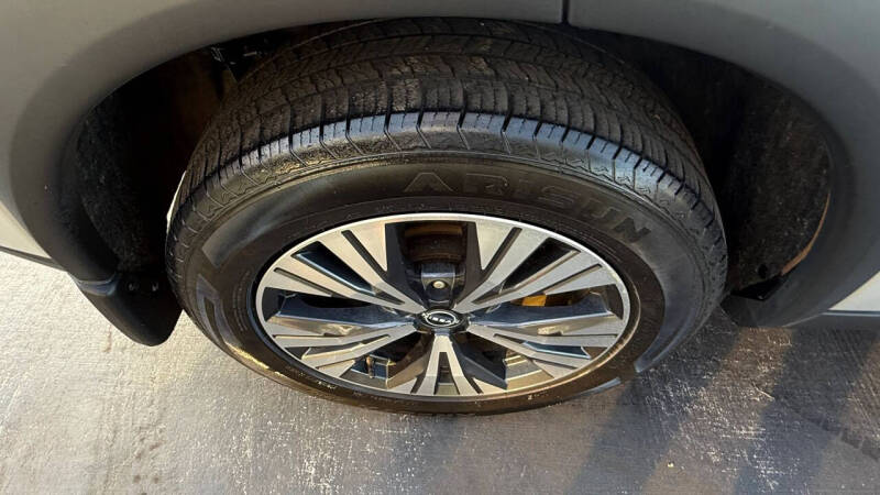 2022 Nissan Rogue SV