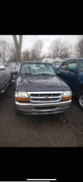 2000 Ford Ranger for sale at R&R Car Company in Mount Clemens MI