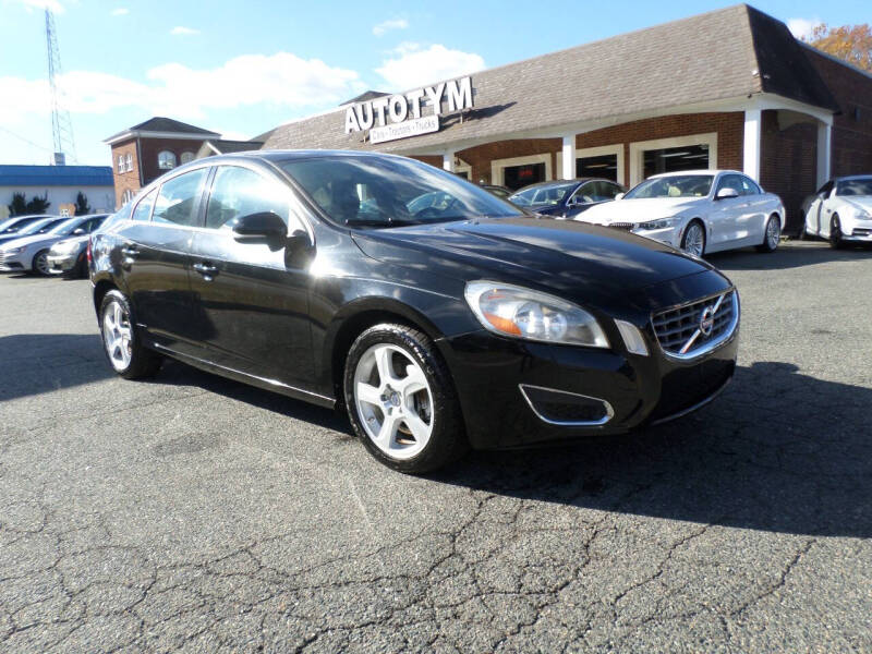 2013 Volvo S60 T5 photo 4