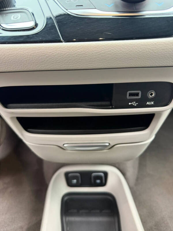 2019 Chrysler Pacifica Touring