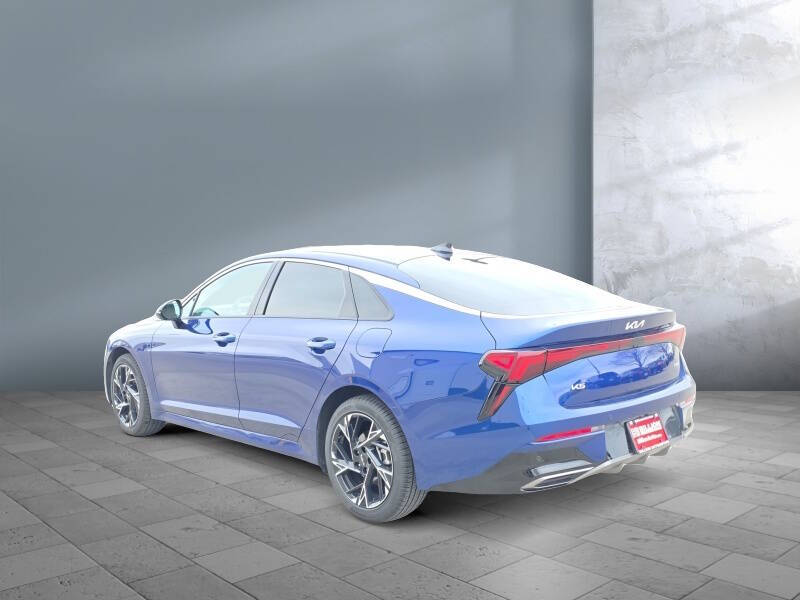 2026 Kia K5